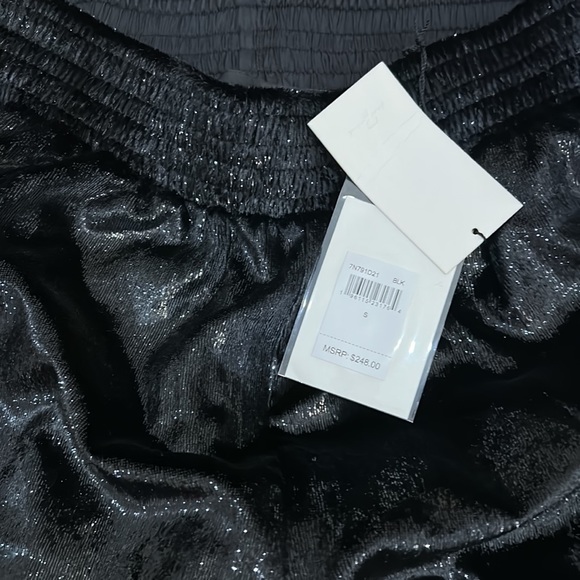 7 for all mankind luxe jogger in black shine - Picture 5 of 5